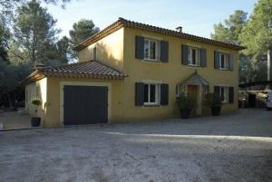 Villas Tres belle Bastide provencale avec Piscine pour 8 Personnes : photos des chambres