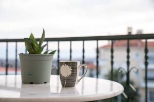 Fridas Home for 2 in Kozani by Filos Inc