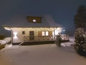 CHALUPY TRI GROŠE VLAŠKY - 尼兹马拉提尼