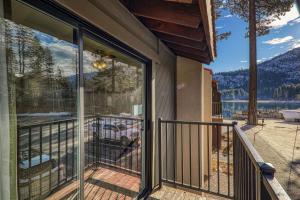 King Studio 2nd Floor #234 at Donner Lake Village