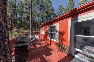 Willow House: 3 Bedrooms, Private Hot Tub, Views!!