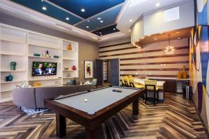 H4N Furnished Apartments, Resort Style Living in South Tampa