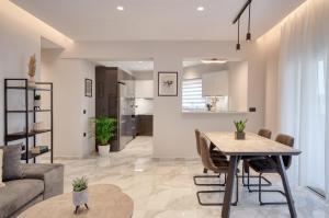 Anesis Deluxe Apartment 1 - 4hvězdičkové hotely ve městě Gaïtánion