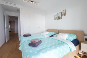 Modern apartment with sea and golf view