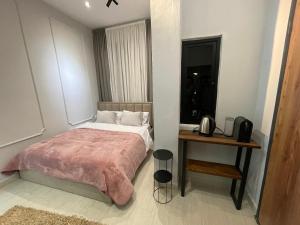 Blloku Tirana Studio