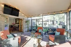 Dog-Friendly Cypress Vacation Rental with Lanai! - Cypress