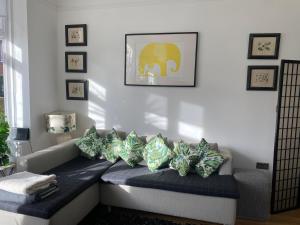 Interior Designed Flat near Kew Botanical Gardens