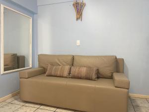 B479 - Apto 2 quartos cvista mar na Av de Bombas