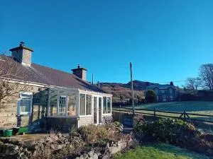 1 Tan Y Coed - Brynkir