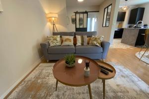 Maisons de vacances Aesthetics - 2 bedrooms and secure parking! : photos des chambres