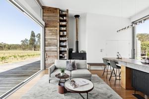 The Longhouse - Suite 1