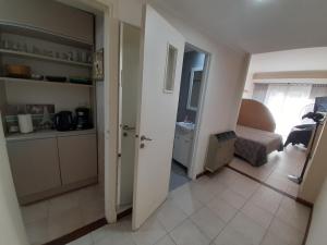 MARyMAR alquiler temporal DEPARTAMENTO a 2 cuadras del mar para 2 personas en La Perla en Mar del Plata