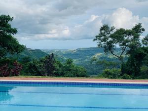 Enjoy Mountain Retreat Close to Panama Beaches