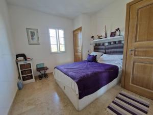 Appartement T3 avec piscine et terrasse, à 200m du centre de La Croix-Valmer - FR-1-100-324