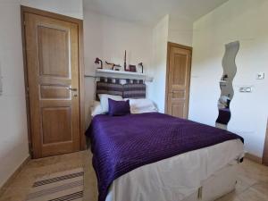 Appartement T3 avec piscine et terrasse, à 200m du centre de La Croix-Valmer - FR-1-100-324