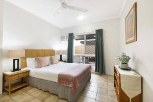 Vintage Charm at The Gardens with Lagoon Pool