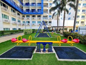 Overlooking MOA 2 beds hotel like condo Fastnet