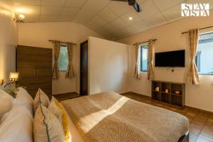 Prairie Haven - Anjuna by VEO, StayVista - 3BHK Villa with Alfresco Dining & BBQ