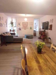 Espacioso departamento con estudio en el corazón de la Condesa