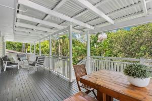 A Family Affair ~ 4 Bed2.5BathPool ~ Morningside