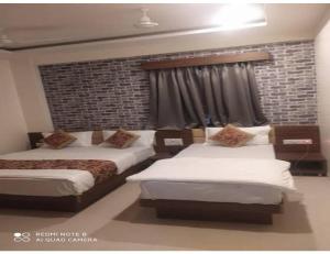 Hotel Grand, Vadodara