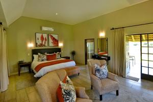 African Hills Safari Lodge & Spa