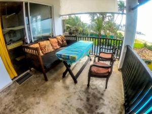 Beach Villa Yin near Hikkaduwa, with Pool and Cook - Semi-detached House
