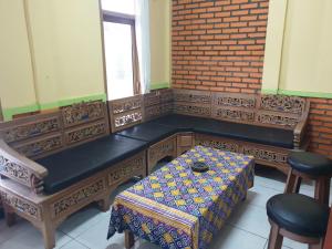 Bromo Holiday Guest House