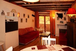 Appartements Residence L'eperviere - 2 Pieces pour 6 Personnes 804 : photos des chambres