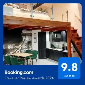 SQUARE 16 Apartman - Absolutely Central Location with Self Check In - Vasszécseny