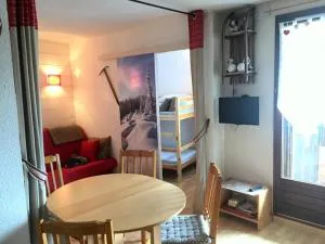 Résidence Serac - SER201 - APPARTEMENT 4 PERSONNES, SECTEUR 1700M MAE-9164 - Les Prés