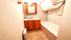 Appartements Residence Les Queyrettes - Agreable Appartement Traversant 6 Personnes avec Balcon MAE-4354 : photos des chambres