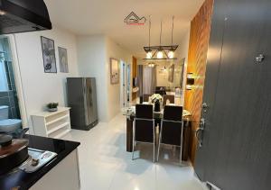 Palawan 2BR Rentals with Balcony, FREE Pool, Gym and Secure Parking - B2 5Nambulite