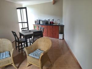 Roosthaven Guesthouse