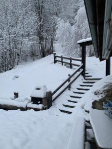 Chalet typique tout confort avec studio en dessous