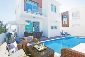 Villa Caren - Dherinia