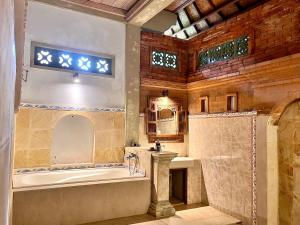 Bali Moon Guest House