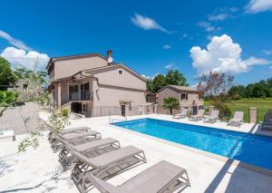 Villa Vesna with tennis court