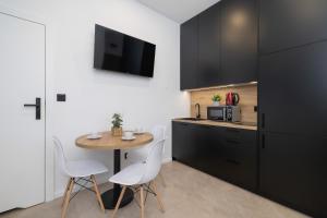 Słowackiego Comfy Studio - Katowice Central Station by Renters