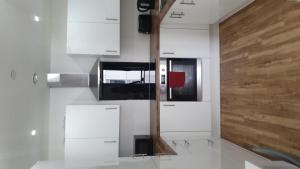 Immaculate 1-Bed Apartment on the 26th floor