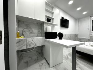 Beautiful Apartment For Two VIPGreece