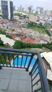 Arlowes at 20f Grand Residences Cebu