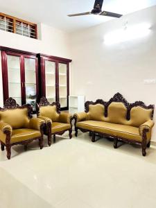Guruvayur Homestay, 1 AC, 2 Non AC Bedrooms, Hall, Kitchen