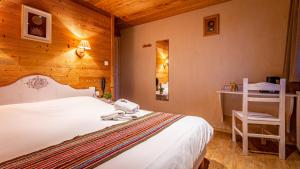 Hotels Hotel - Restaurant Le Couchetat : photos des chambres