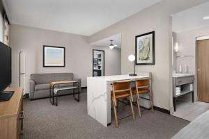 King Studio - Disability Access/Non-Smoking room in Homewood Suites by Hilton York