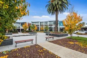 Quality Hotel Taylors Lakes - Diggers Rest