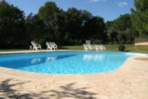 Maisons de vacances Le Jas charming Mas in Provence with shared pool nature calm space : photos des chambres