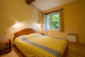 Maisons de vacances Le Jas charming Mas in Provence with shared pool nature calm space : photos des chambres