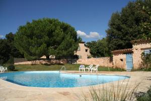 Maisons de vacances Lou Petarel Charming house with shared pool nature an calm in Provence : photos des chambres