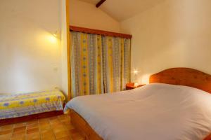 Maisons de vacances Lou Petarel Charming house with shared pool nature an calm in Provence : photos des chambres